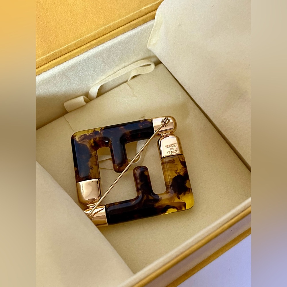 Fendi Brooch - Picture 3 of 6